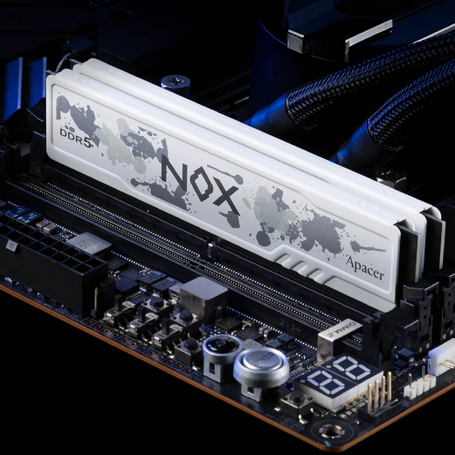 Apacer NOX DDR5 16GB 6000MHz UDIMM PC Memory with Heatsink /AH5U16G60C622MBAA-1/ - зураг 2