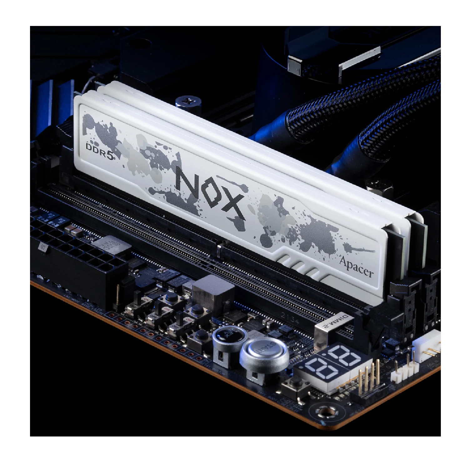 Apacer NOX DDR5 16GB 6400MHz UDIMM PC Memory with RGB Heatsink /AH5U16G64C652NBAA-1/ - зураг 3